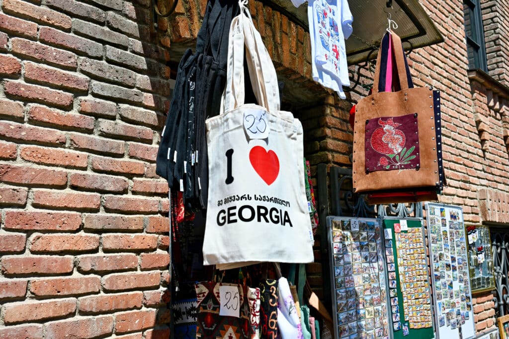 White bag saying I heart Georgia hanging outside shop
